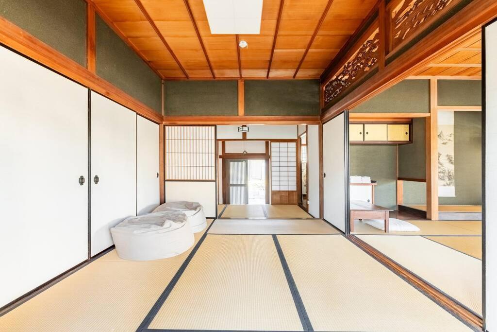 日々の宿: 宇野駅から車で5分 直島へ 最大7名様 古民家貸切 一棟貸し Tamana Kültér fotó