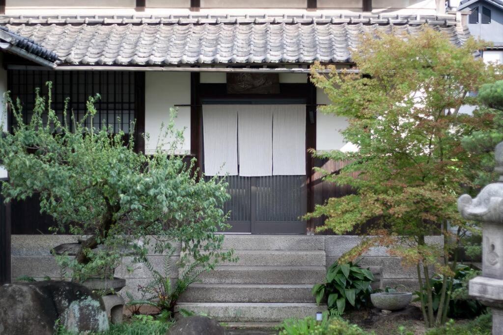 日々の宿: 宇野駅から車で5分 直島へ 最大7名様 古民家貸切 一棟貸し Tamana Kültér fotó